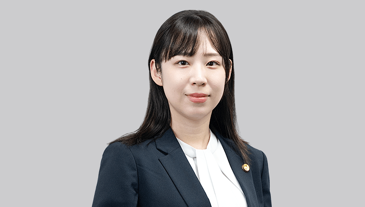 弁護士 久富木志帆